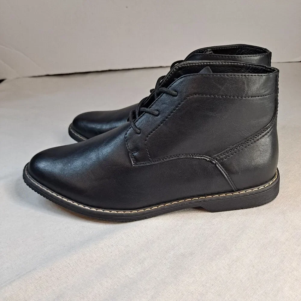 Nine West Neilton Chukka Boots Men's Size 8.5 Black Faux Leather Lace-Up
